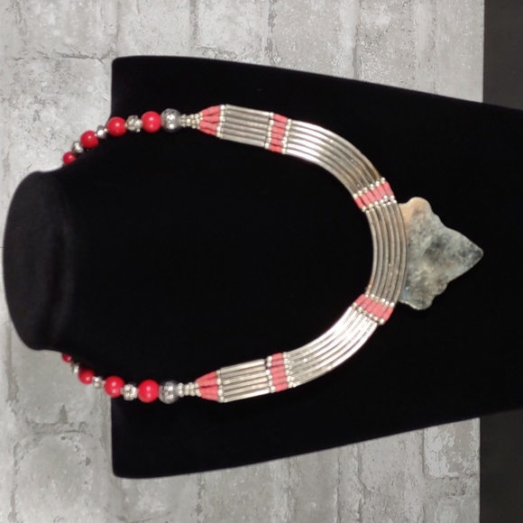 Artisan Crafted Silver/Stone Collar Style Necklace - Picture 4 of 5